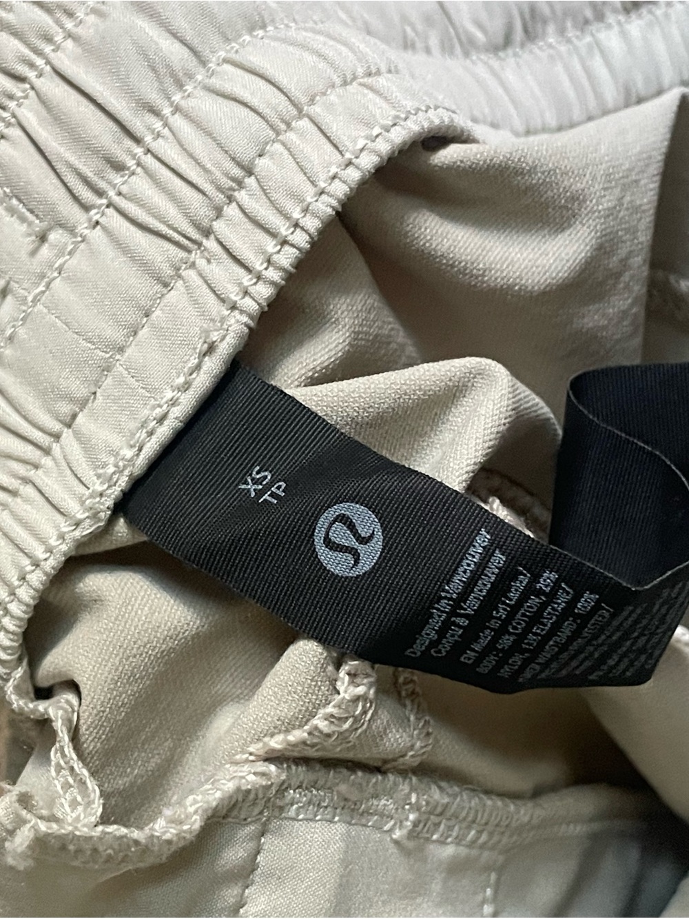 Lululemon Beige Bowline Mens Shorts - Picture 3 of 5